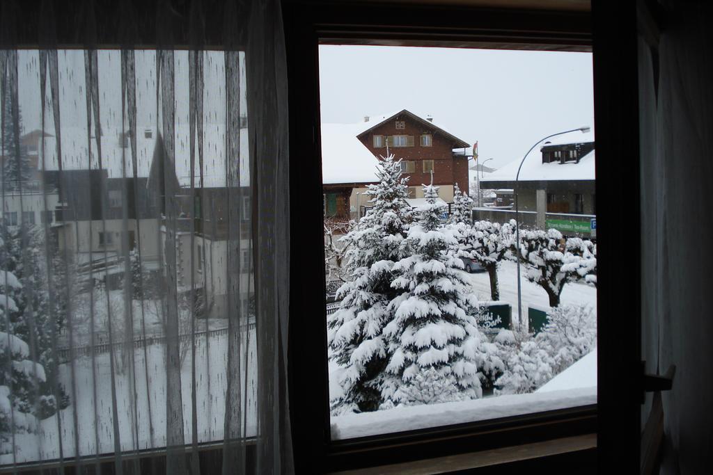 Hotel Aeschipark Aeschi Bei Spiez Exterior photo