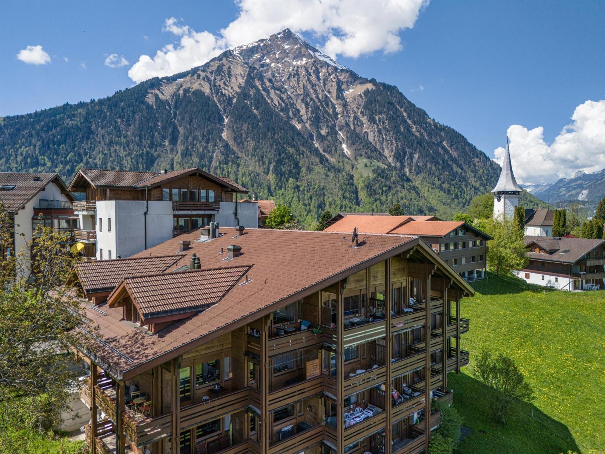 Hotel Aeschipark Aeschi Bei Spiez Exterior photo