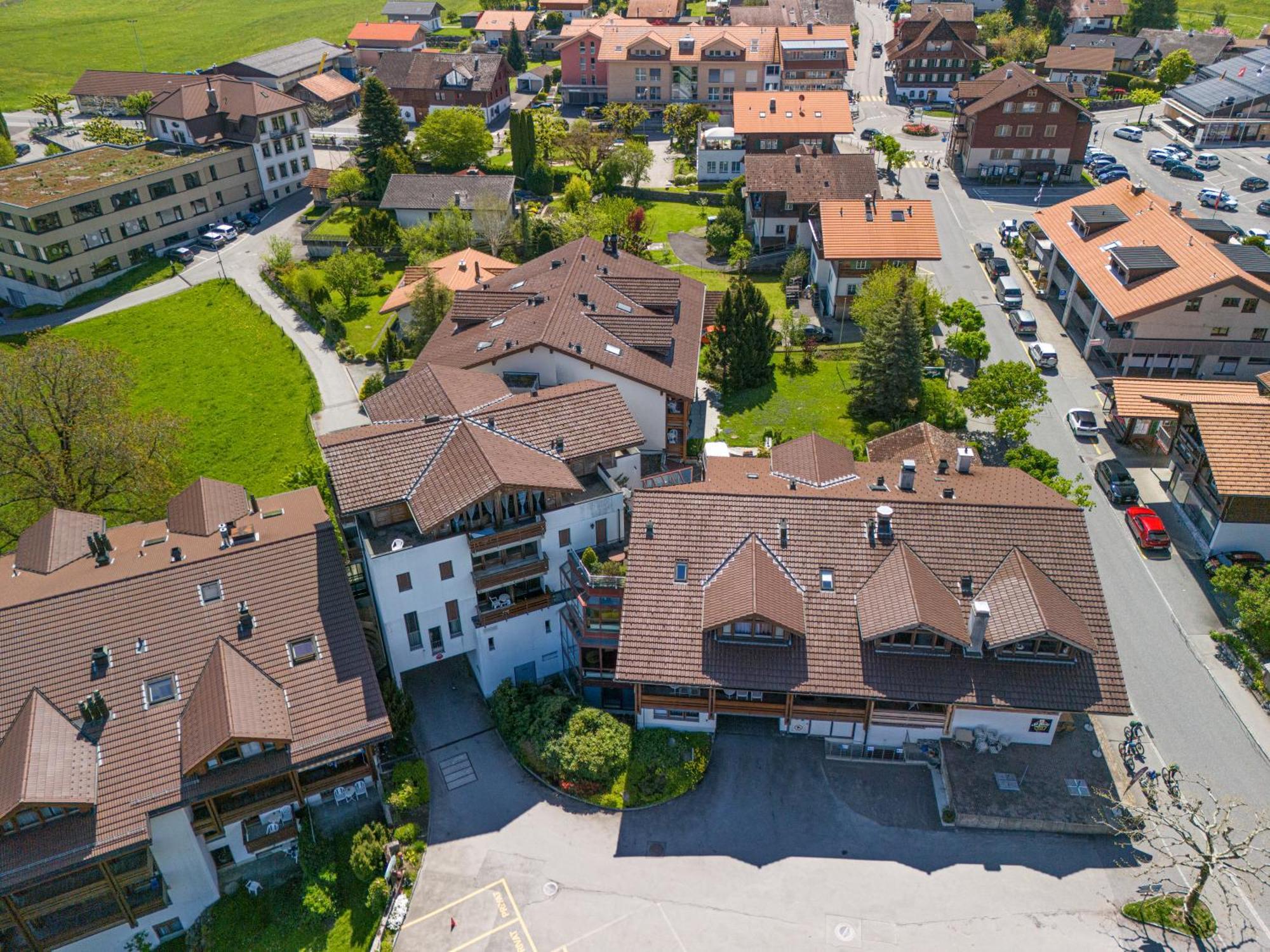Hotel Aeschipark Aeschi Bei Spiez Exterior photo